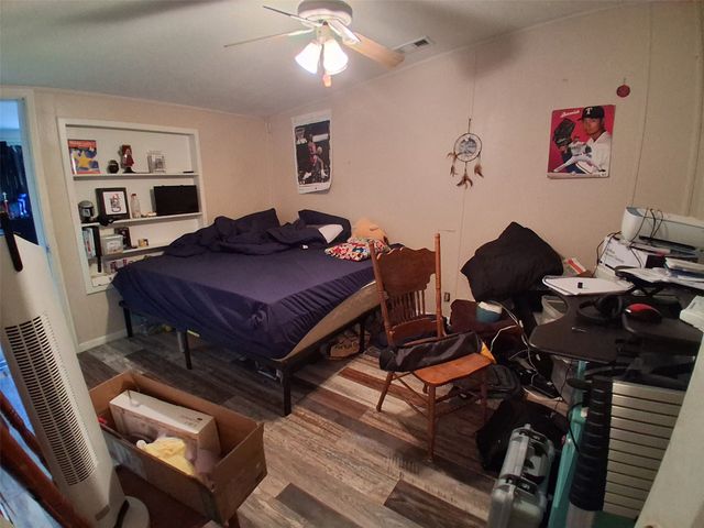 400 Hopkins Street, Alba, TX 75410