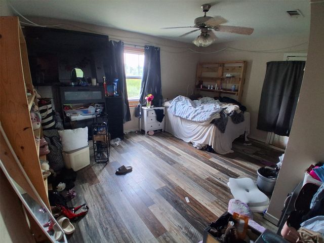 400 Hopkins Street, Alba, TX 75410