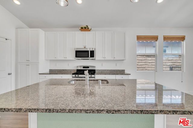 84112 Caviano Drive, Indio, CA 92203