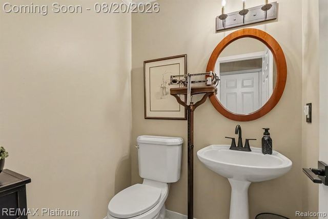 3020 Patriot Square, Davisburg, MI 48350