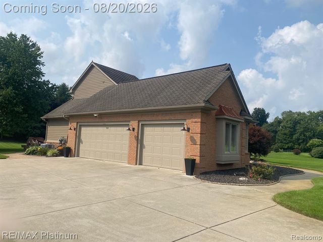3020 Patriot Square, Davisburg, MI 48350