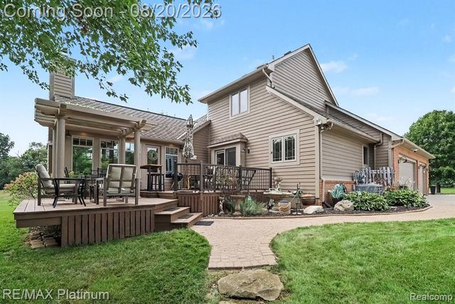 3020 Patriot Square, Davisburg, MI 48350
