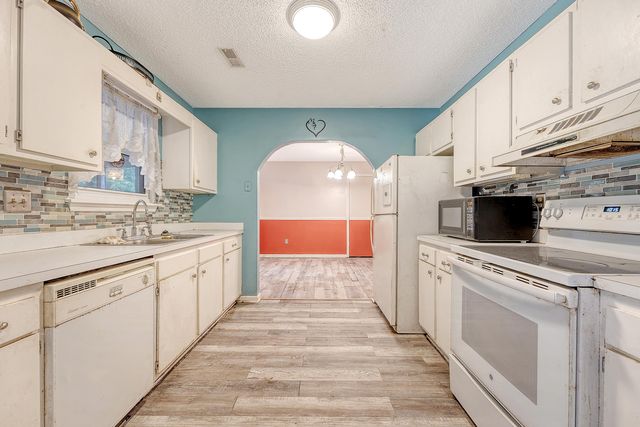 4606 Moss Court, North Charleston, SC 29420