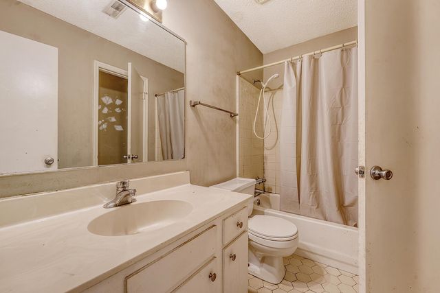 4606 Moss Court, North Charleston, SC 29420