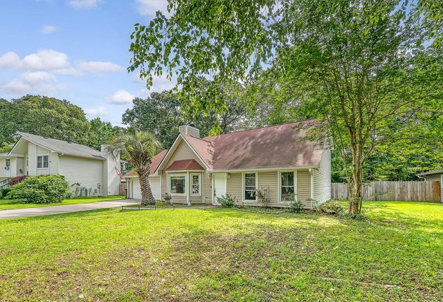 4606 Moss Court, North Charleston, SC 29420