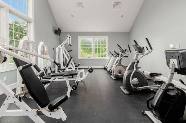 90 Glen Mawr Circle, Delaware, OH 43015