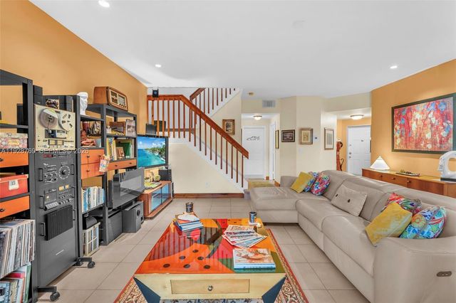 113 NW 73rd Terrace, Plantation, FL 33317