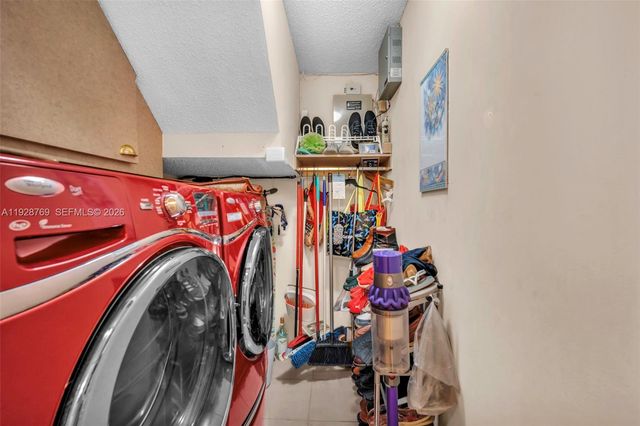 113 NW 73rd Terrace, Plantation, FL 33317