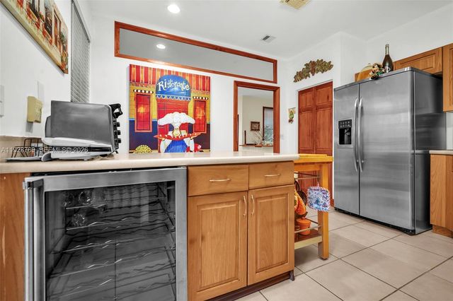 113 NW 73rd Terrace, Plantation, FL 33317