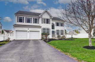 61 Prests Mill Road, Old Bridge, NJ 08857