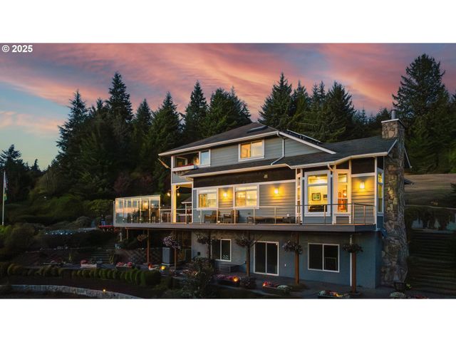 94190 KIRKENDALL Ln, North Bend, OR 97459