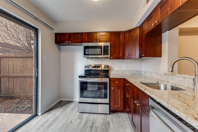 4800 Northway Drive 16 B, Dallas, TX 75206