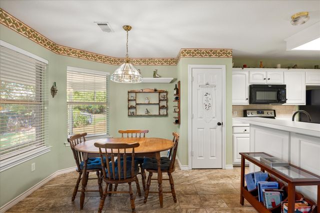 9008 Magnolia Vale Drive, Granbury, TX 76049
