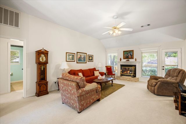 9008 Magnolia Vale Drive, Granbury, TX 76049