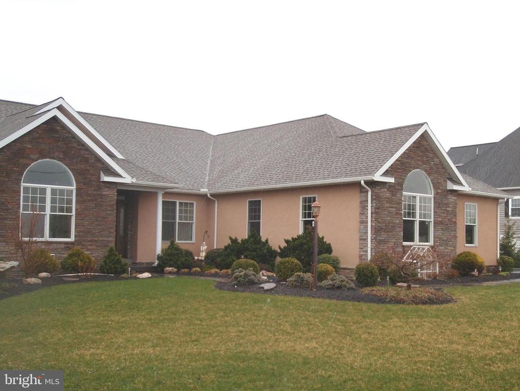 116 N MINE RD L-0002, Lebanon, PA 17042