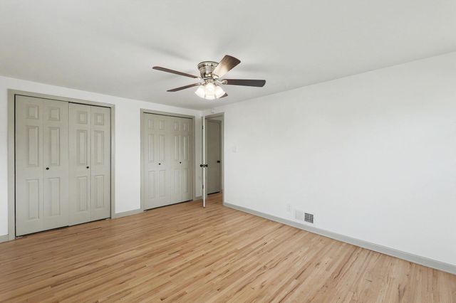 1649 N Womer Dr, Wichita, KS 67203