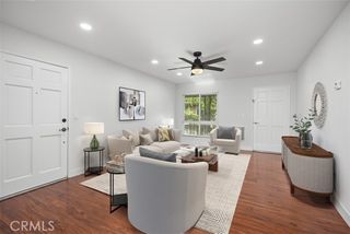 660 S Glassell 10, Orange, CA 92866