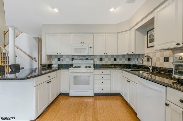 212 Marcia Way, Bridgewater Twp., NJ 08807