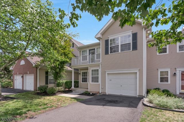 212 Marcia Way, Bridgewater Twp., NJ 08807