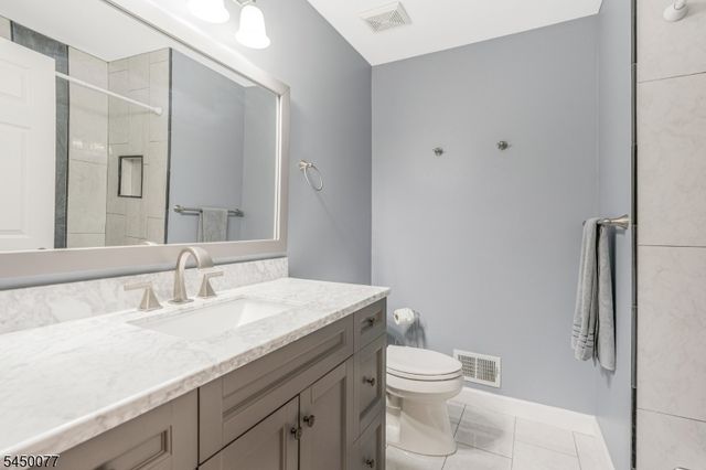 212 Marcia Way, Bridgewater Twp., NJ 08807