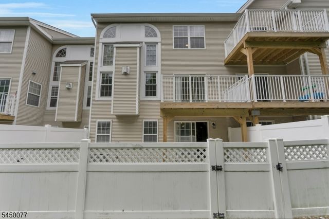 212 Marcia Way, Bridgewater Twp., NJ 08807
