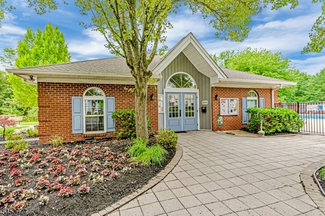 212 Marcia Way, Bridgewater Twp., NJ 08807