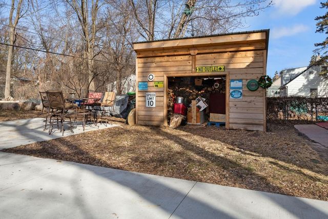 1709 White Bear Avenue N, Maplewood, MN 55109