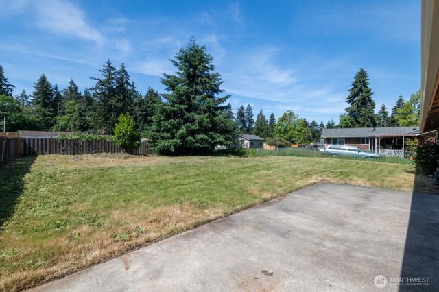 2619 SW 332nd Place, Federal Way, WA 98023