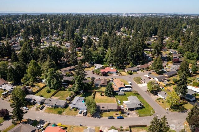 2619 SW 332nd Place, Federal Way, WA 98023