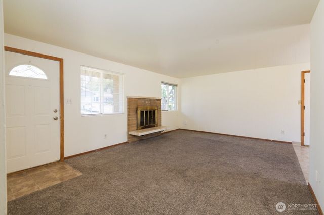 2619 SW 332nd Place, Federal Way, WA 98023