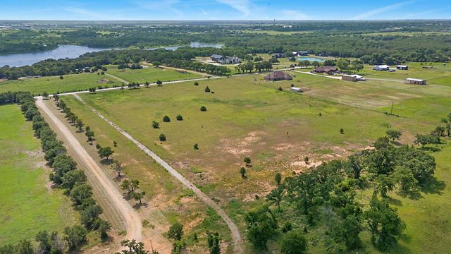 23623 Alexander Road, Pilot Point, TX 76258