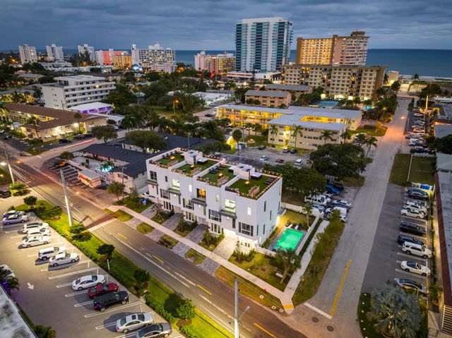 1006 N Riverside Drive, Pompano Beach, FL 33062
