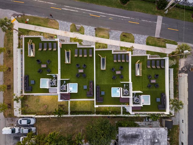 1006 N Riverside Drive, Pompano Beach, FL 33062