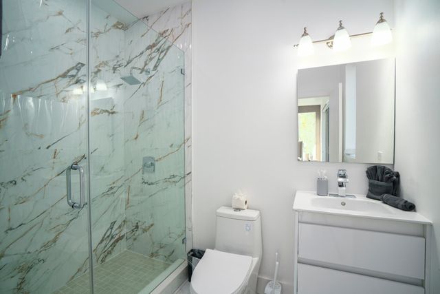 1006 N Riverside Drive, Pompano Beach, FL 33062