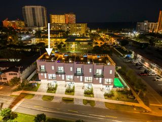 1006 N Riverside Drive, Pompano Beach, FL 33062