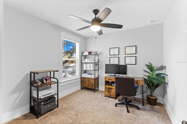 1506 E KNOLLWOOD STREET, Tampa, FL 33610