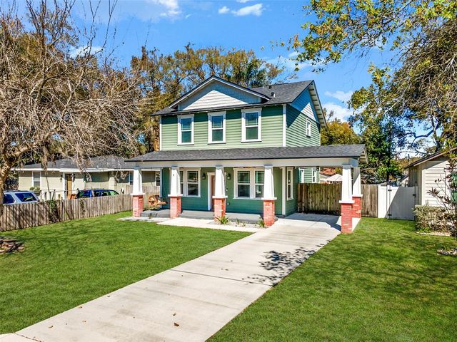 1506 E KNOLLWOOD STREET, Tampa, FL 33610