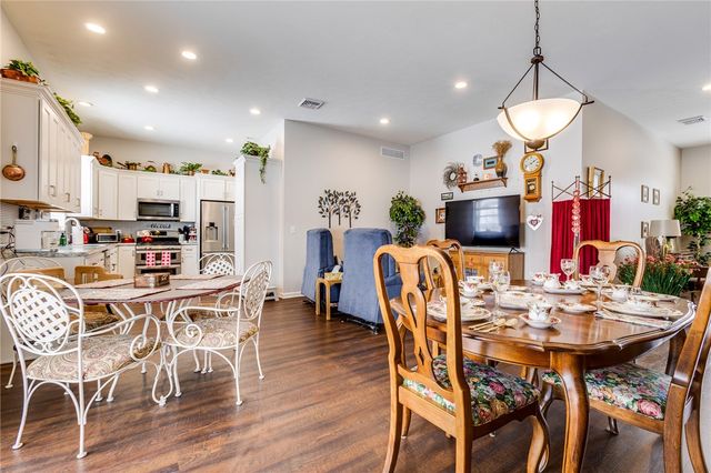 903 Valentina, Lower Burrell, PA 15068