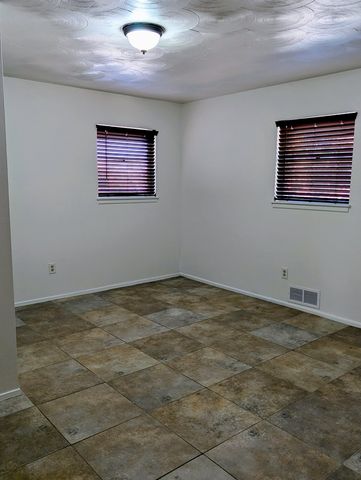 2904 MacAuslan, Big Spring, TX 79720