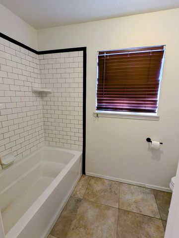 2904 MacAuslan, Big Spring, TX 79720