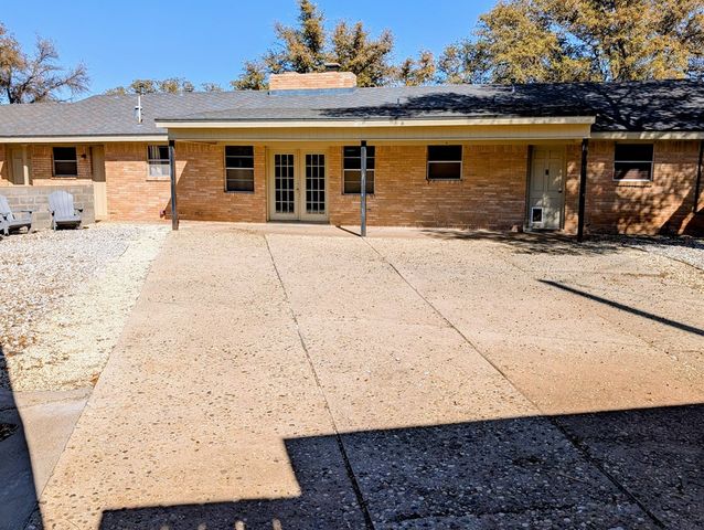 2904 MacAuslan, Big Spring, TX 79720
