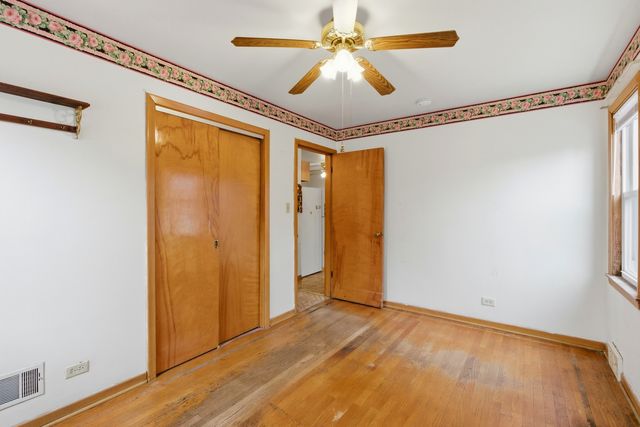 4448 Lawndale Avenue, Lyons, IL 60534