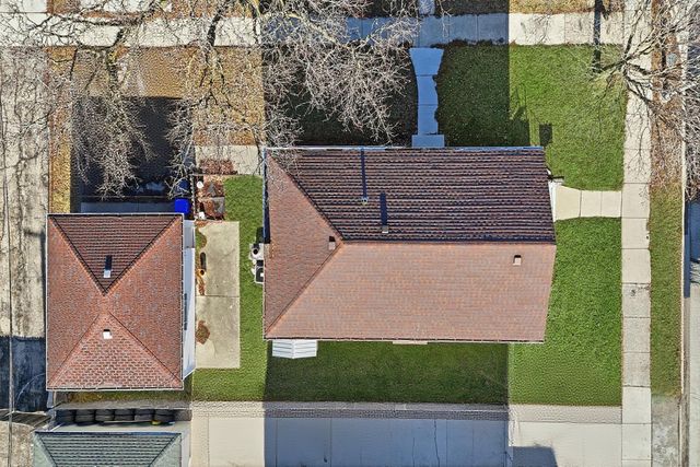 4448 Lawndale Avenue, Lyons, IL 60534