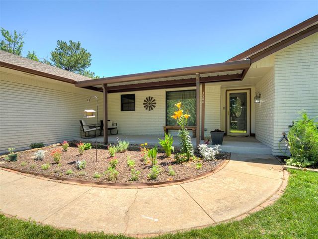 3584 Santa Fe Drive, Choctaw, OK 73020
