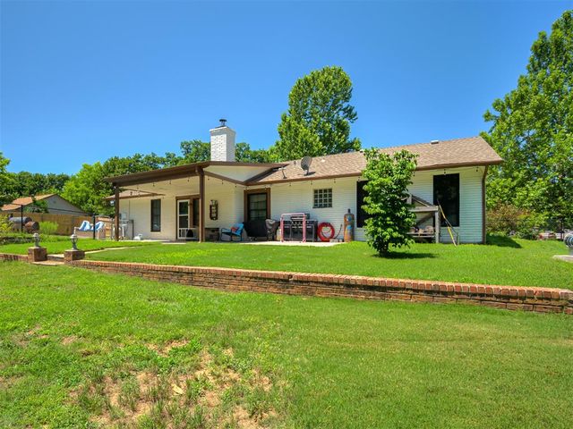3584 Santa Fe Drive, Choctaw, OK 73020