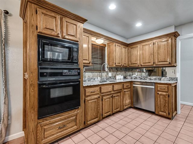 3584 Santa Fe Drive, Choctaw, OK 73020