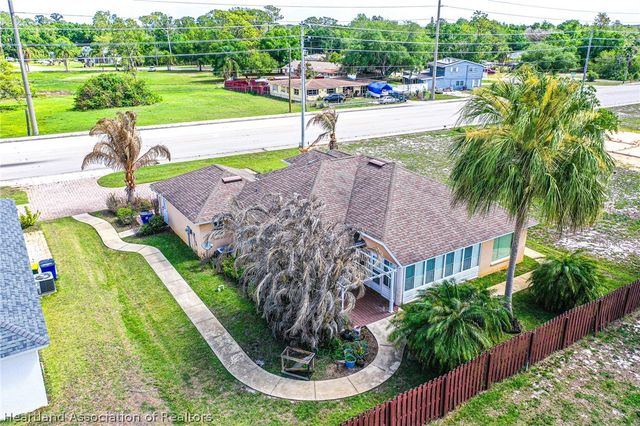 3715 Sebring Parkway, Sebring, FL 33870