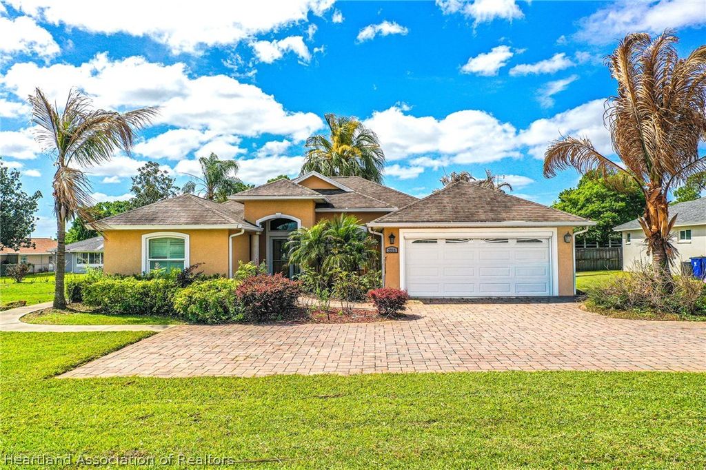 3715 Sebring Parkway, Sebring, FL 33870