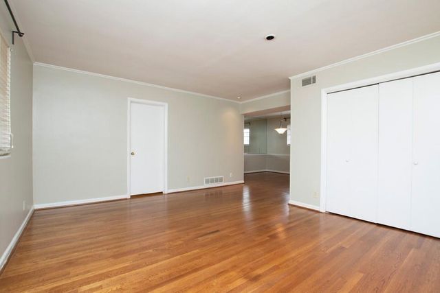 3660 Peachtree Road NE E4, Atlanta, GA 30319