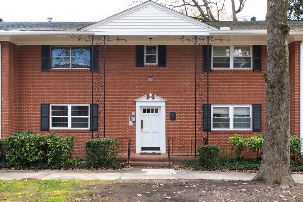3660 Peachtree Road NE E4, Atlanta, GA 30319